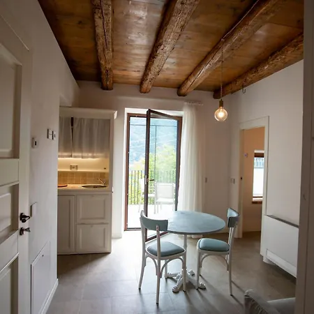 Le Cornici - - Idro Apartment Ponte Caffaro