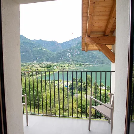 Le Cornici - - Idro Apartment